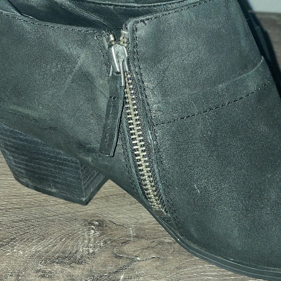 FRANCO SARTO Greco Leather Booties. - Picture 5 of 8
